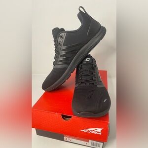 ALTRA Men's AL0A4PE7 Solstice XT Cross Training Shoe, Black Sz 9.5